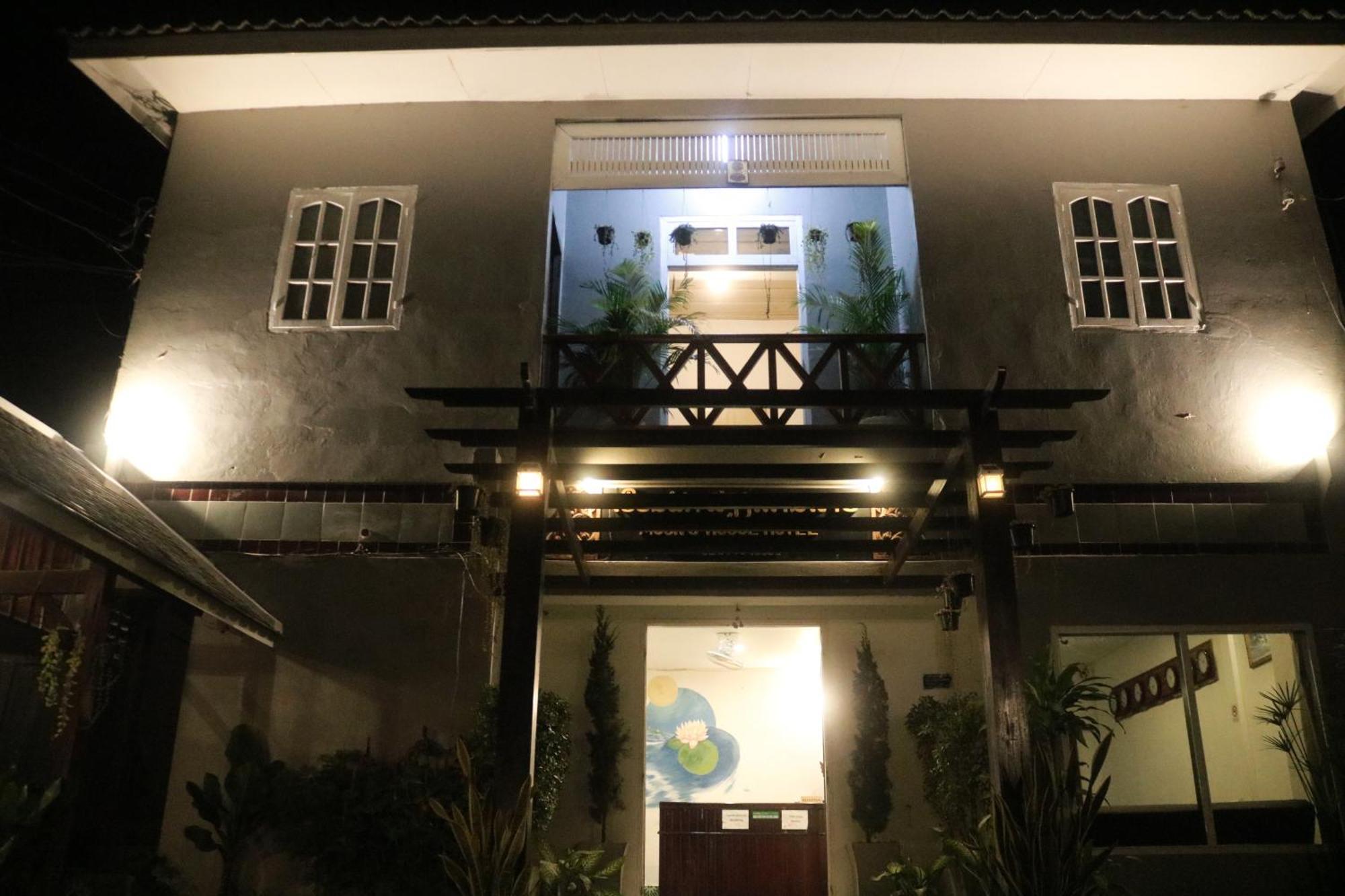 Отель Moon'S House Luangprabang Экстерьер фото